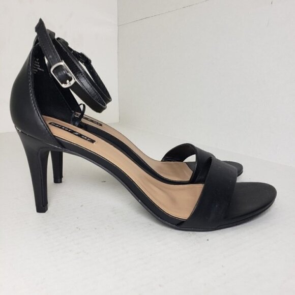 Parker & Sky Louise Black Open Toe Buckle Heels - Picture 6 of 10